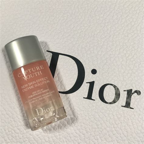 【Dior】カプチュールユースの新作化粧水 エンザイム .